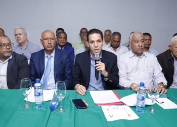 La FP reclama al Gobierno dejar sin efecto alza a la tarifa eléctrica