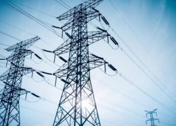 La ETED realiza inversiones importantes para expandir la fibra óptica en todo el país