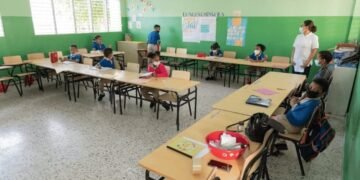 Mayor parte de asignación del 4 % de educación ha ido a gasto en personal