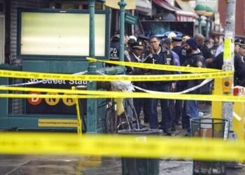Autor de tiroteo en Brooklyn habría publicado videos de odio y criticando plan de Adams