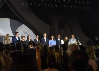 Abinader anuncia programa de apoyo al arte y la cultura en República Dominicana
