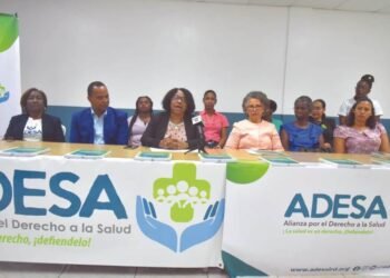 Financiamiento de RD$2,000 millones para clínicas privadas recibe críticas