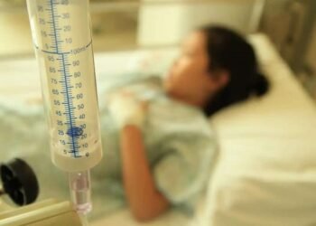 OMS dice no encuentran relación entre hepatitis infantil y alimentos o vacuna