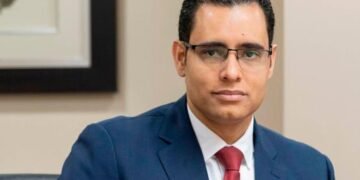En RD hay más docentes de los que necesita el sistema, pero su preparación es cuestionable