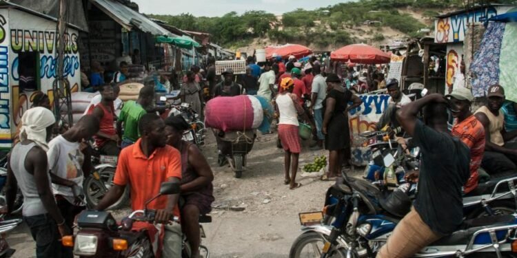 Banda 400 Mawozo secuestra autobús dominicano con 17 pasajeros en Haití