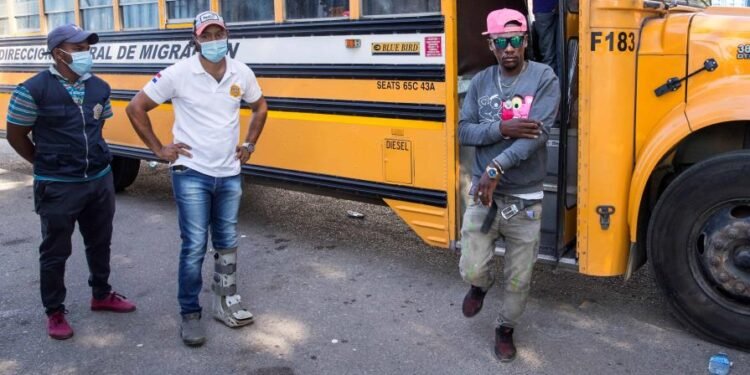 República Dominicana suma 373,712 deportaciones desde el 2017