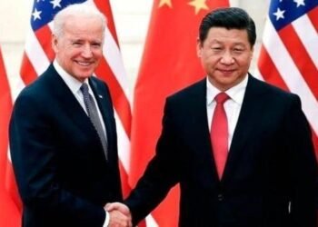 Biden quiere reabrir comunicación y fijar «salvaguardias» en su reunión con Xi