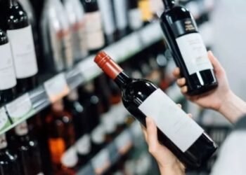 OMS apoya bebidas alcohólicas lleven etiquetado riesgos cáncer