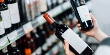 OMS apoya bebidas alcohólicas lleven etiquetado riesgos cáncer
