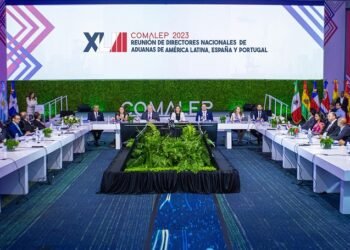 Directores Aduanas analizan en RD tendencias del comercio mundial