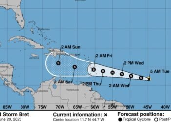 La tormenta tropical Brett se fortalece camino del Caribe