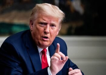 EEUU: Trump dice no devolvió los documentos por estar «ocupado»