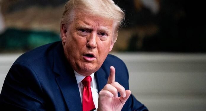 EEUU: Trump dice no devolvió los documentos por estar «ocupado»