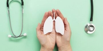 Tuberculosis, enfermedad difícil de erradicar ligada a condiciones de pobreza