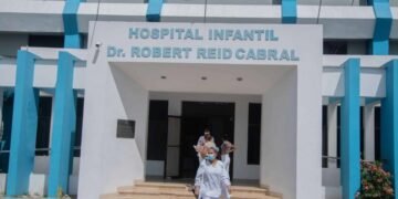 Once niños ingresados por dengue en el Hospital Robert Reid; uno está grave