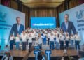 Académicos y universitarios piden al Presidente que siga 4 años más
