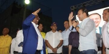 Abel instala candidatos a alcaldías de Santiago Oeste y Tamboril