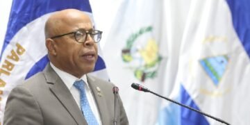 Pacheco resta importancia a las alianzas que gestiona oposición