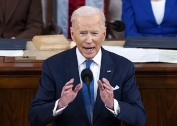 Biden solicita a Congreso $40,000 millones en ayuda para Ucrania