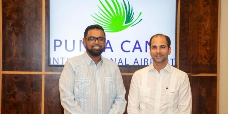 Presidente de Guyana realiza visita oficial al Aeropuerto Internacional de Punta Cana