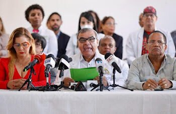 Colegio Médico ratifica llamado a paro para el jueves y el viernes