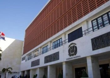 Diputados frenan aprobación del presupuesto complementario que incluye siete nuevos préstamos