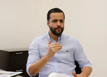 Fuerza del Pueblo inscribe a Rafael Paz como candidato a diputado por la Circunscripción 1 del DN