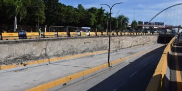 A pesar del quiebre en el muro, paso a desnivel de 27 con Tiradentes sigue abierto