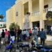 Decenas de personas reciben el bono navideño en provincias de la región Este