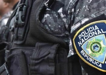 Autoridades desmantelan banda criminal integrada por policías, militares y civiles