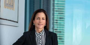 Adriana Cisneros seguirá al frente del grupo empresarial tras la muerte de su padre