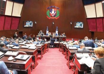 Senado aprueba dos nuevos préstamos por US$138 millones, con el férreo rechazo de opositores