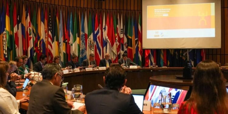 Cepal alerta sobre aumento en pagos de intereses de la deuda de RD y otros países