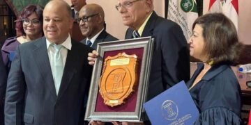 Julio Manuel Rodríguez Grullón recibe Premio Nacional de Medicina 2023