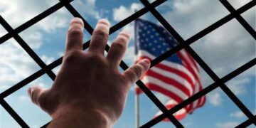 Estados Unidos deportó a más de tres mil dominicanos en 10 meses del 2023