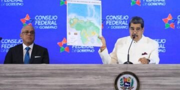 Maduro lanza un plan de acción sobre la zona disputada con Guyana sin anunciar incursión