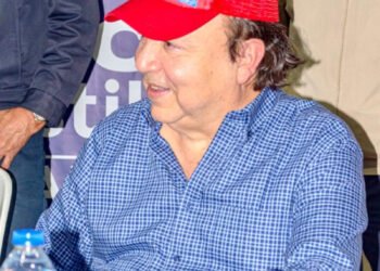 Vinicio Castillo inicia campaña electoral tras la senaduria del DN