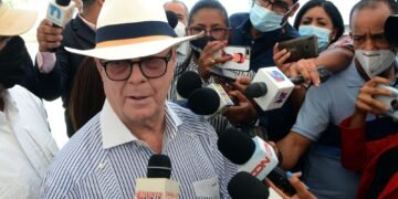 Hipólito Mejía recorre provincias del Noroeste en respaldo a reelección de Abinader