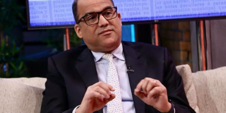 Abogado Rodríguez Huertas considera ley DNI es ambigua y tiene problemas de redacción
