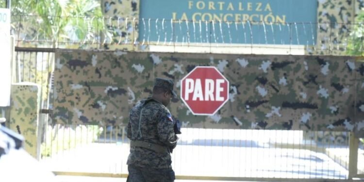 Imponen tres meses de prisión preventiva al recluso que mató a su pareja en cárcel de La Vega
