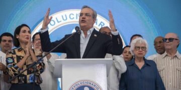 El corto y productivo proceso de aprendizaje de Abinader