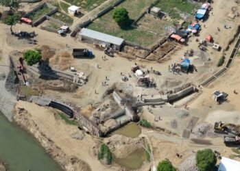 República Dominicana y Haití reanudan conversaciones tras conflicto por construcción de canal