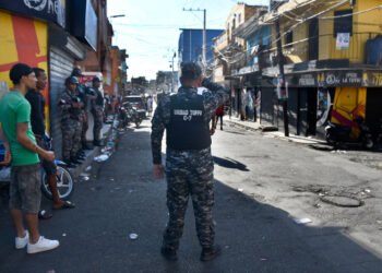 Tres personas resultan víctimas de riña en “La 42” de Capotillo