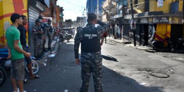 Tres personas resultan víctimas de riña en “La 42” de Capotillo