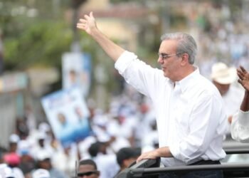 Abinader afirma PRM ganará con ventaja las alcaldías a nivel nacional