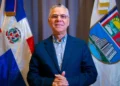 Manuel Jiménez causa revuelo en las redes sociales al comparar la política con el amor