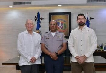 Director de la Policía recibe a encargado de la Oficina Regional de Seguridad de Estados Unidos