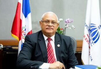 Hackean celular del tesorero nacional; desconocidos piden dinero a nombre del funcionario