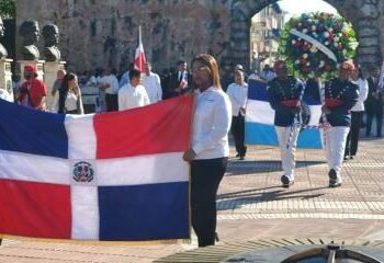 Instituto Duartiano reitera rechazo a que se grave con Itbis adquisición de la bandera nacional