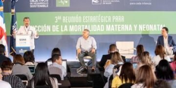 La mortalidad neonatal se redujo un 9 % en 2023, pero sigue lejos de la meta